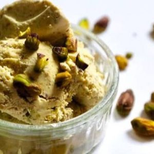 بستنی اسکوپی کیک پسته