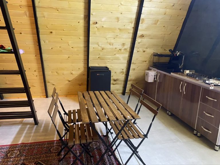 کلبه سوئیسی چای باغ